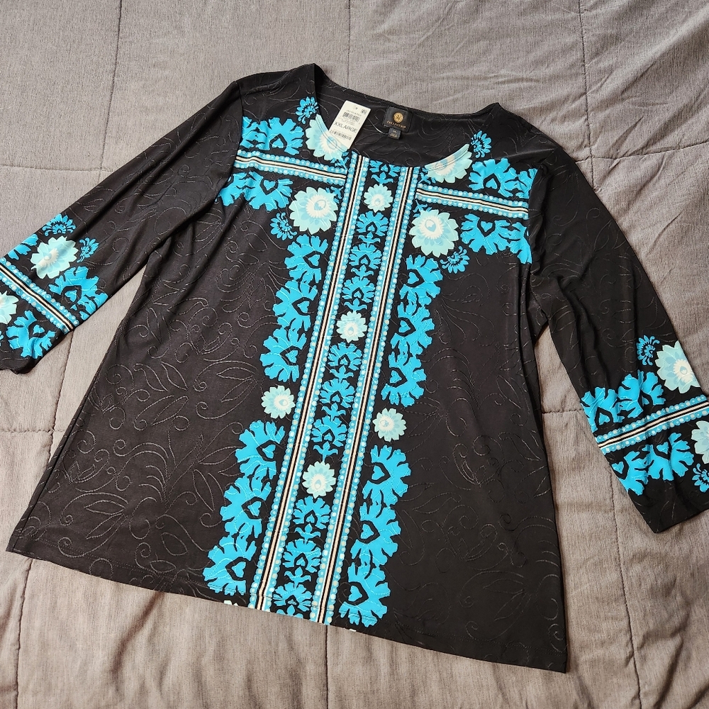 JM Collection Deep Blue and Black Jacquard Blouse